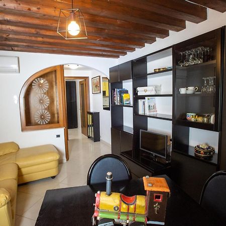 Ca' Arte E Vacanze Mytravelchioggia Villa Exteriör bild